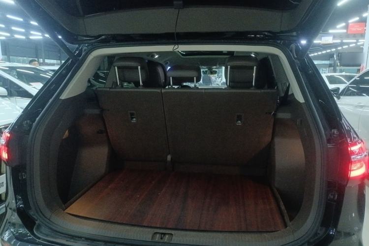 Used Volkswagen Viloran 2020 380TSI Prestige Edition
