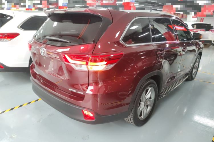 Used Toyota Highlander 2018 2.0T Four-Wheel Drive Luxury Version 7 Seats China VI Standard

