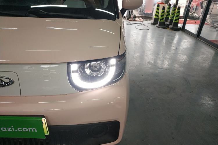 Used Chery QQ Ice Cream 2022 170km Sundae Phosphate Lithium-Ion
