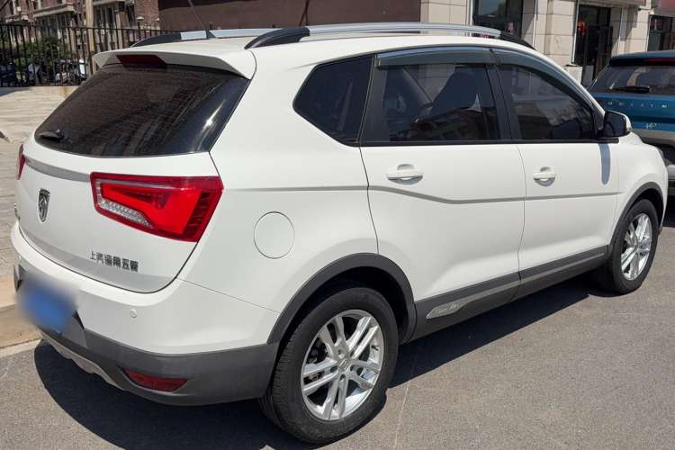 Used Baojun 560 2016 1.5T Manual Comfort Edition
