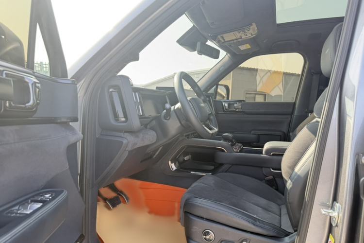 Used  Leopard 5 2023 Cloud Ride Flagship Edition