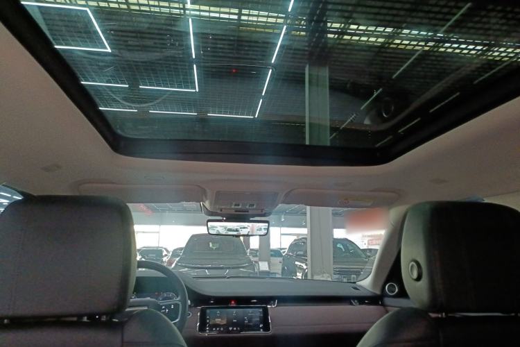 Used Land Rover Range Rover Evoque 2023 Aurora L 249 PS Luxury Edition
