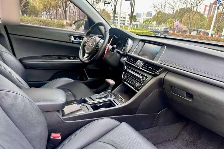 TDK.VehicleDetails.img