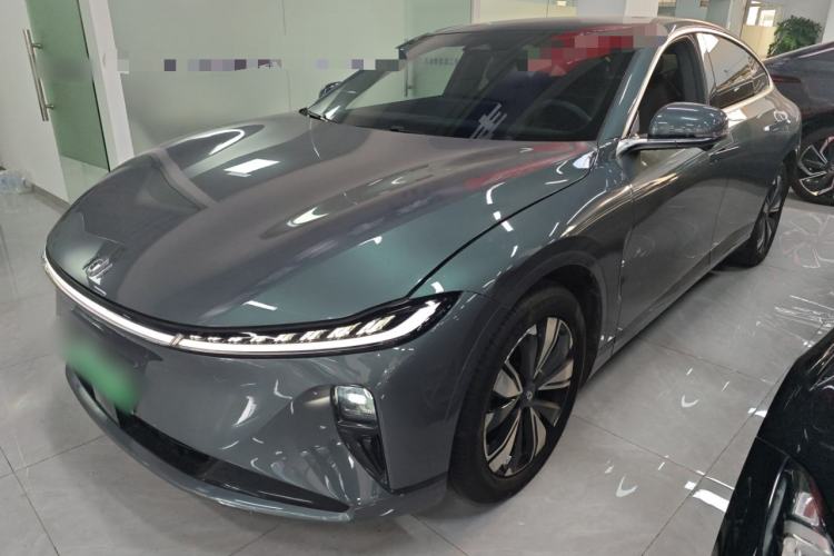 Used  A07 2025 All-Electric "Real Bargain" 525 Luxury Model
