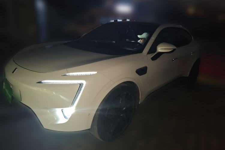 Used Avatr 11 2023 Long-Range Single-Motor Version 5 Seats