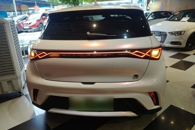 Used BYD Dolphin 2023 420 km Free Version
