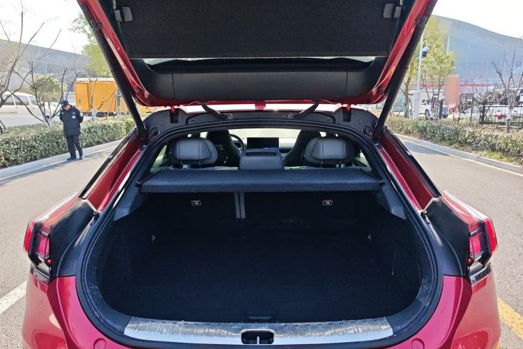 Used Zeekr 001 2022 Ultra-Long Range Dual-Motor YOU Version
