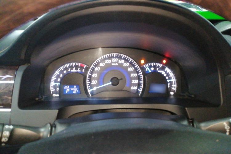 Used Toyota Camry 2016 2.0G 10th Anniversary Leading Edition
