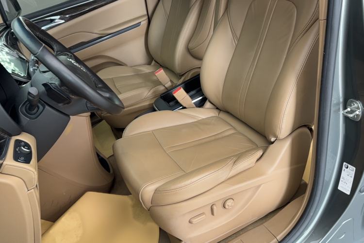 Used Buick GL8 2017 ES 28T Premium Version China V Standard
