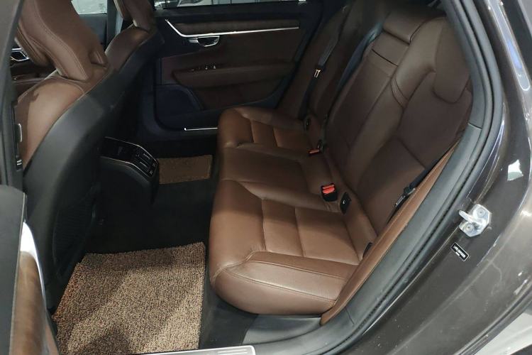 Used Volvo S90 2021 B5 Zhiyuan Luxury Edition
