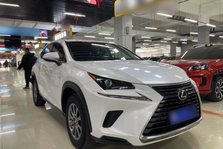 Used Lexus NX 2017 200 Front-Wheel-Drive X-Trail SE Edition