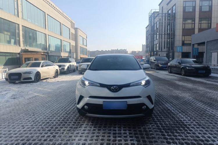 Used Toyota IZOA 2018 2.0L Yichi Edition China V Standard
