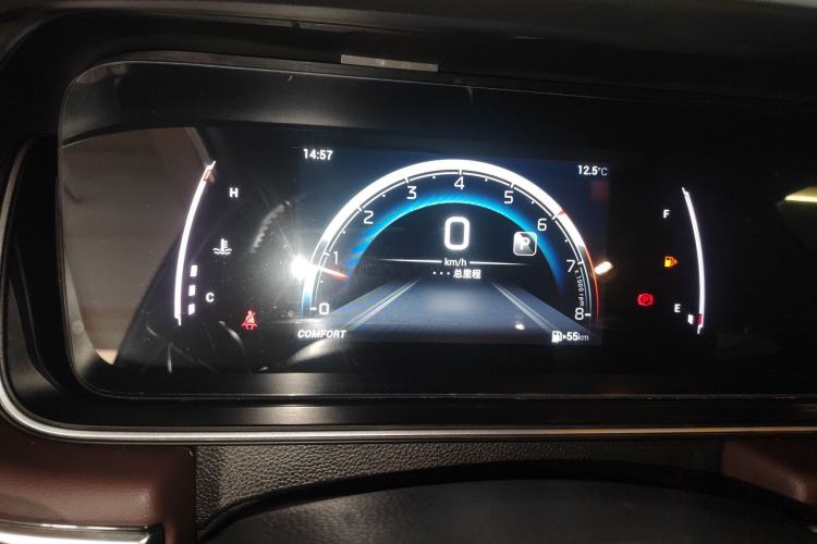 Used GAC Trumpchi M6 2023 PRO 270T DCT Luxury Edition
