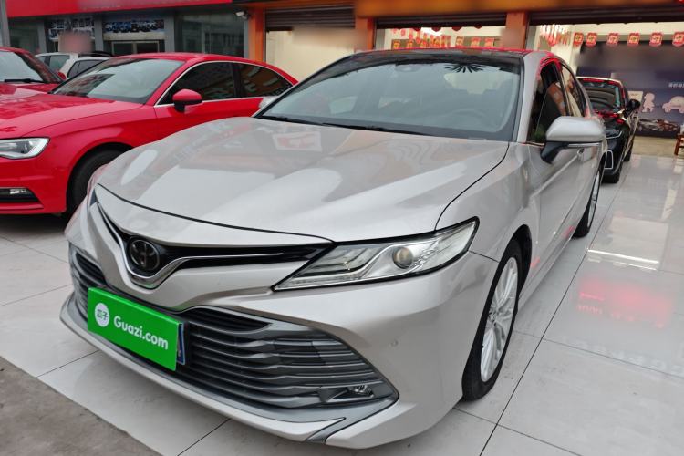 Used Toyota Camry 2019 2.5G Luxury Edition China VI Standard
