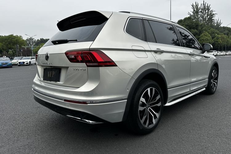 Used Volkswagen Tiguan L 2021 330TSI Automatic Two-Wheel Drive R-Line Enhanced Edition