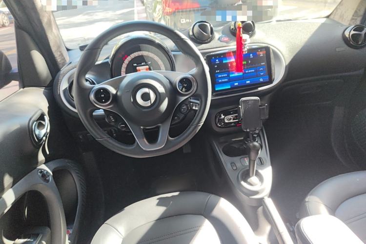 Used  fortwo 2018 1.0L 52kW Hardtop Passion Edition China V Standard
