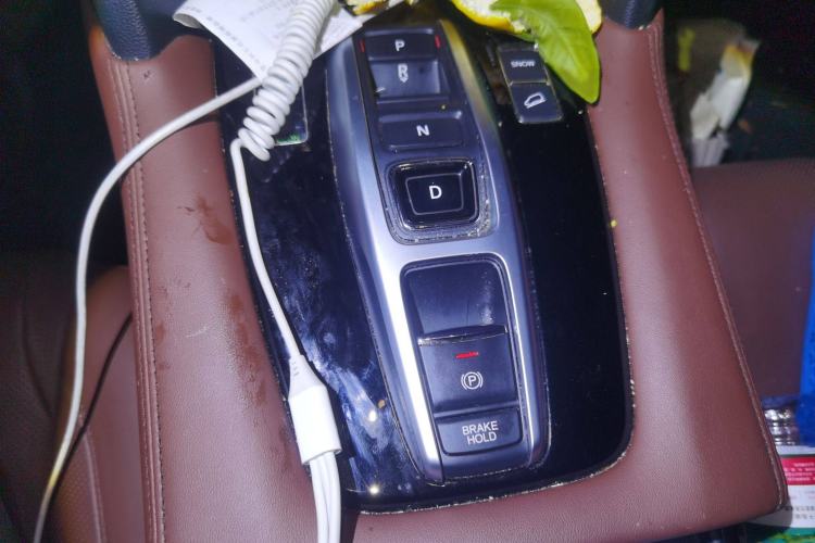 Used Honda UR-V 2020 370TURBO Two-Wheel Drive Luxury Edition
