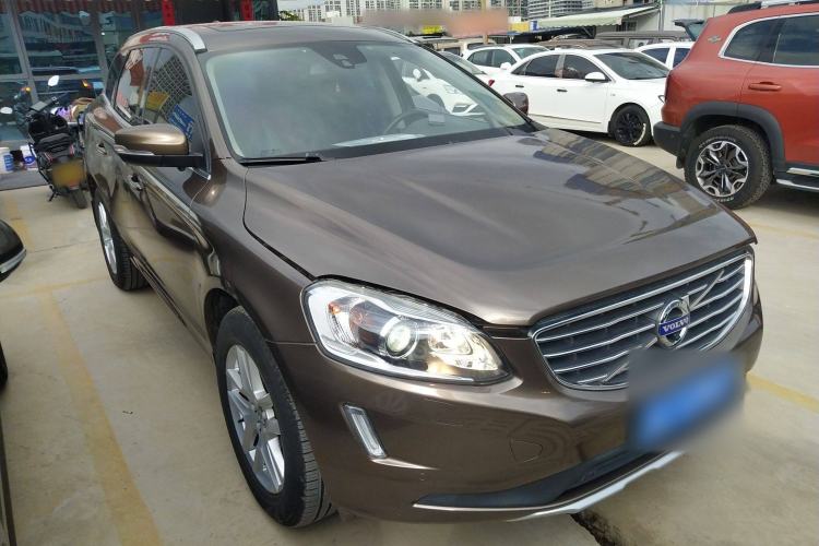 Used Volvo XC60 2017 T5 AWD Smart Upgrade Model
