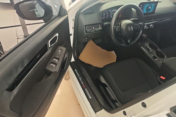 Used Honda Civic 2022 240TURBO CVT Dynamic Edition
