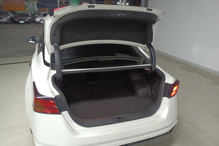 Used Nissan Teana 2020 Revised Version 2.0T XL Upper AD1 Smart Navigation Edition
