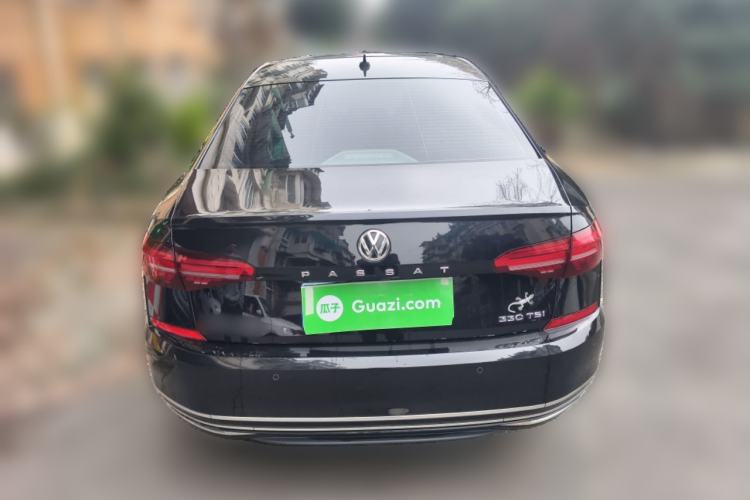 Used Volkswagen Passat 2019 330TSI Elite Edition China VI
