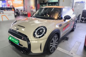 Used MINI MINI 2023 2.0T COOPER S Artist