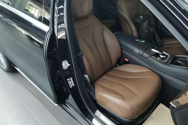 Used Mercedes-Benz S-Class 2018 S 320 L
