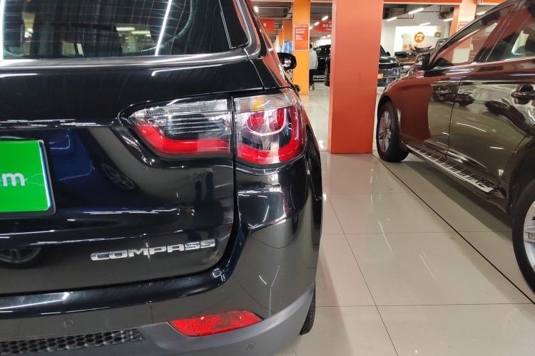 Used  Compass 2020 220T Automatic Elite Edition