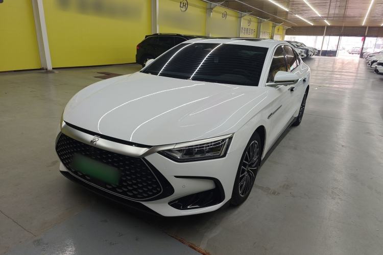 Used BYD Han 2022 DM-i 121KM Prestige Model
