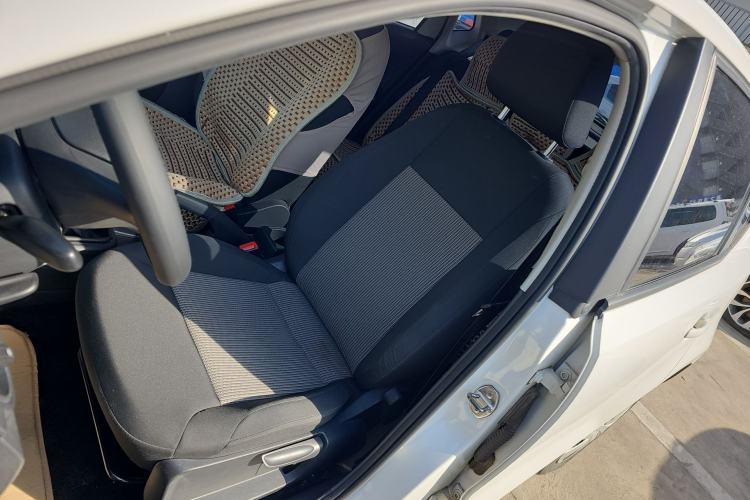 Used Volkswagen Polo 2014 1.4L Manual Fashion Edition