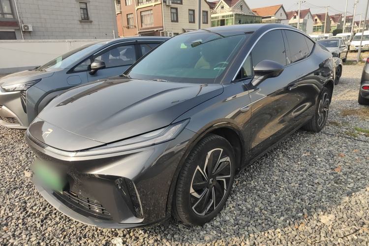 Used  R7 2023 Rear-Drive Screen King Edition
