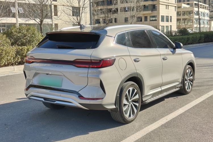 Used BYD Song PLUS New Energy 2023 Champion Edition DM-i 150KM Flagship PLUS
