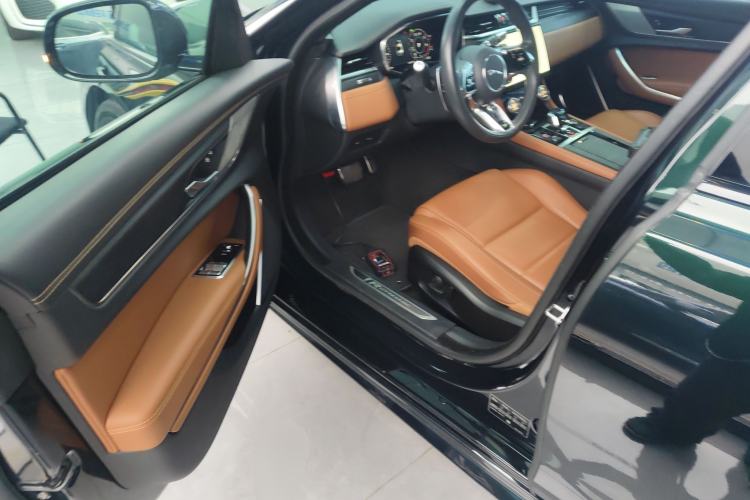 Used Jaguar XFL 2021 XFL 2.0T P250 All-Wheel-Drive Shimmering Black Sport Edition
