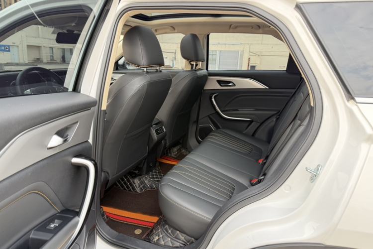 Used Bestune T77 2023 1.5T Automatic Luxury Model