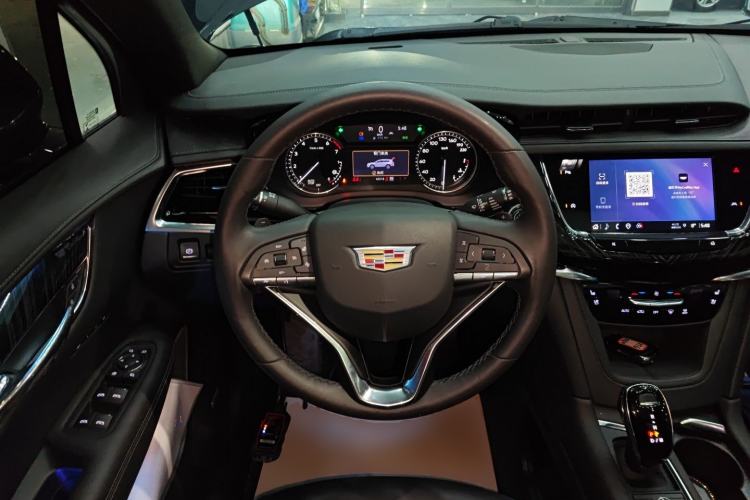 Used Cadillac XT6 2022 2.0T Six-Seater Four-Wheel-Drive Luxury Standard Edition
