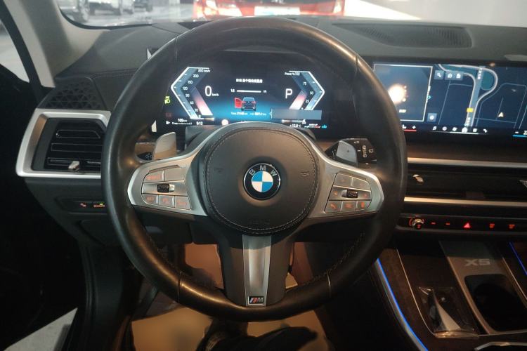 Used BMW X5 2023 xDrive 30Li Luxury M Sport Night Edition Package
