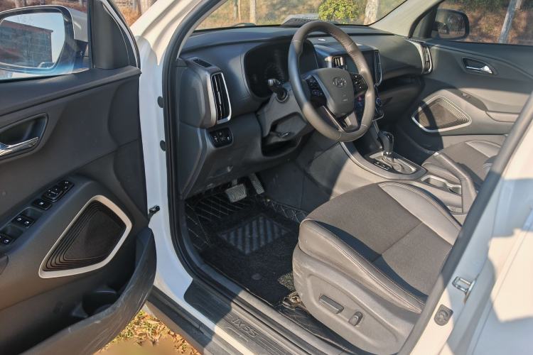 Used Hyundai ix35 2019 2.0L Automatic 2WD Zhiyong·Changxiang Edition China VI Standard
