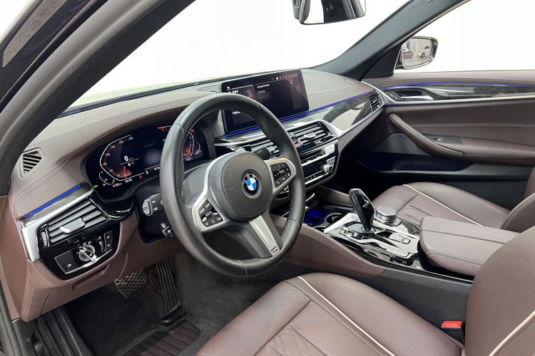 Used BMW 5 Series 2022 Restyled 525Li M Sport Package
