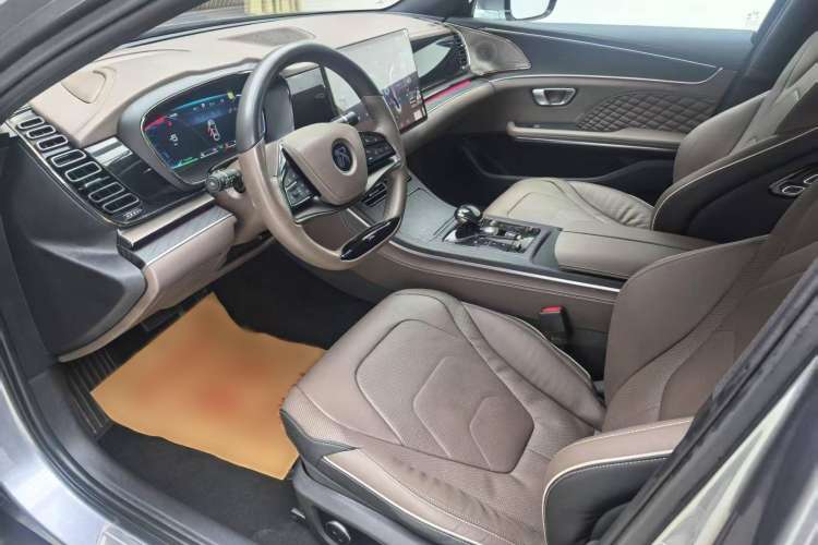 Used BYD Han 2022 DM-i 121KM Luxury Model
