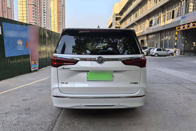 Used Buick GL8 2022 Avenir Aivia 7-Seater Deluxe Edition
