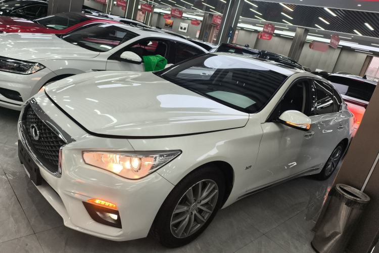 Used Infiniti Q50L 2022 2.0T Comfort Edition
