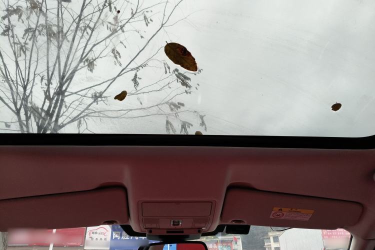 Used Land Rover Discovery Sport 2018 240 PS SE Version
