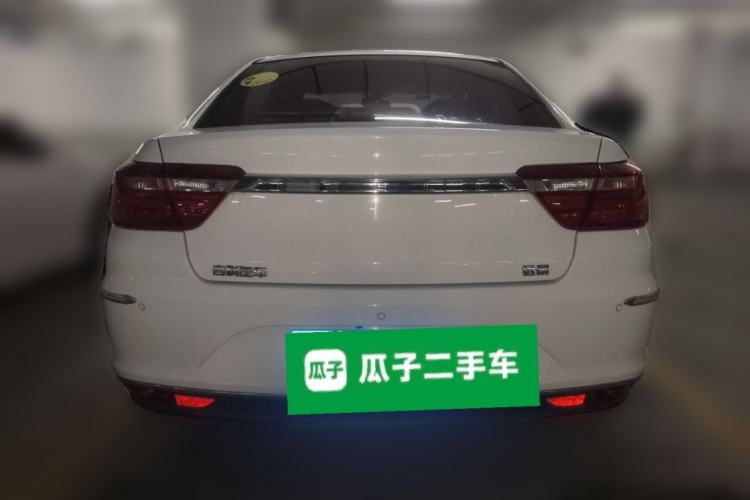 Used Geely Auto Vision 2019 Upgraded Model 1.5L CVT Luxury Version China VI Standard
