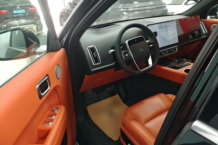 Used Li Auto L7 2023 Pro Model
