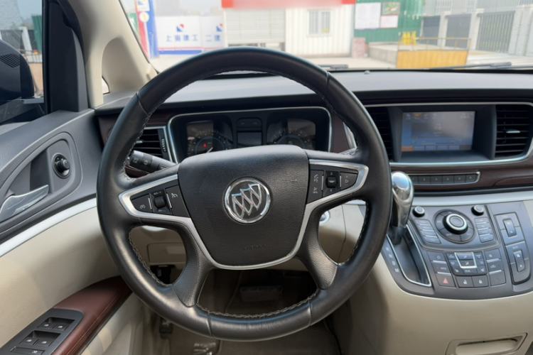 Used Buick GL8 2014 3.0L GT Luxury Business Haoya Edition