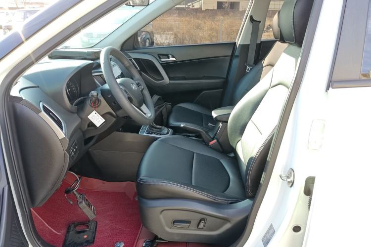 Used Hyundai ix25 2017 1.6L Automatic Smart Version
