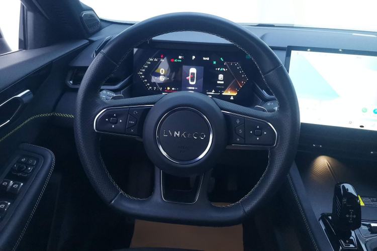 Used Lynk & Co 03 2023 1.5TD DCT JingPro
