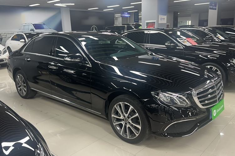 Used Mercedes-Benz E-Class 2019 E 260 L
