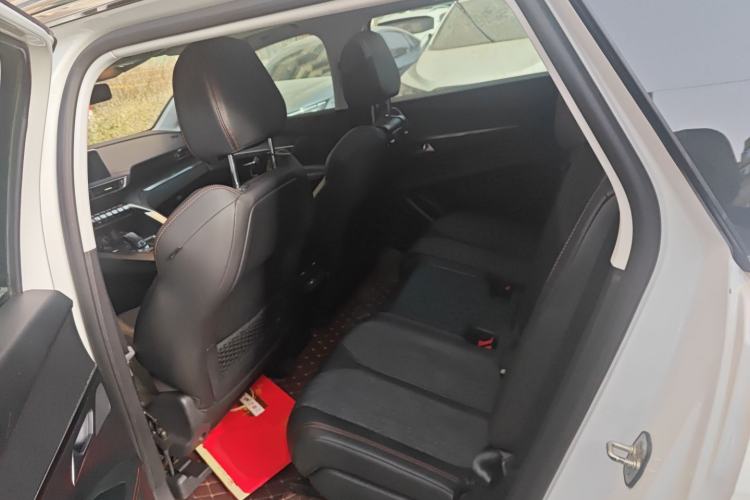 Used Peugeot 5008 2017 380THP 7-Seater Elite Edition