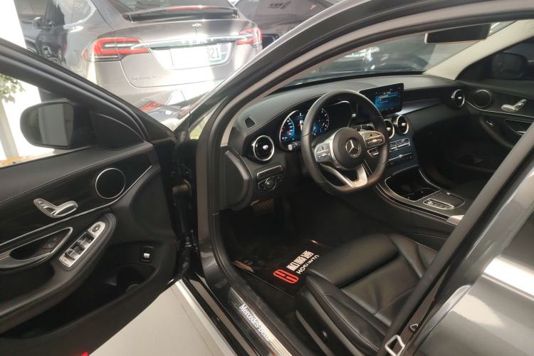 Used Mercedes-Benz C-Class 2020 Restyled C 200 L Fashion Edition Sport Version
